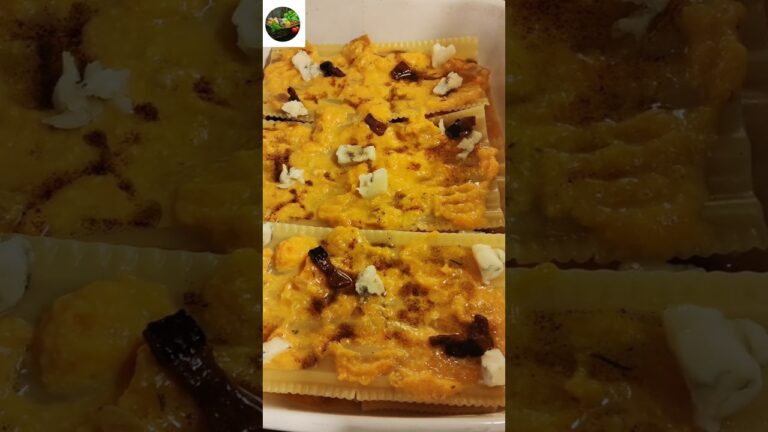 Pumpkin, Guanciale & Gorgonzola Lasagna 🎃🥓🧀 | A Creamy Autumn Delight!