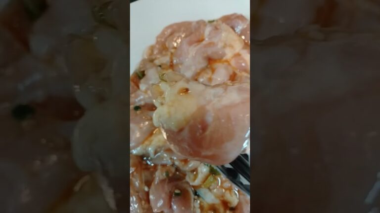 国産若鶏の手羽トロと大葉で作る『塩ごま油のニンニク焼き』マジ旨だから作ってみて！⑥　2023年8月4日