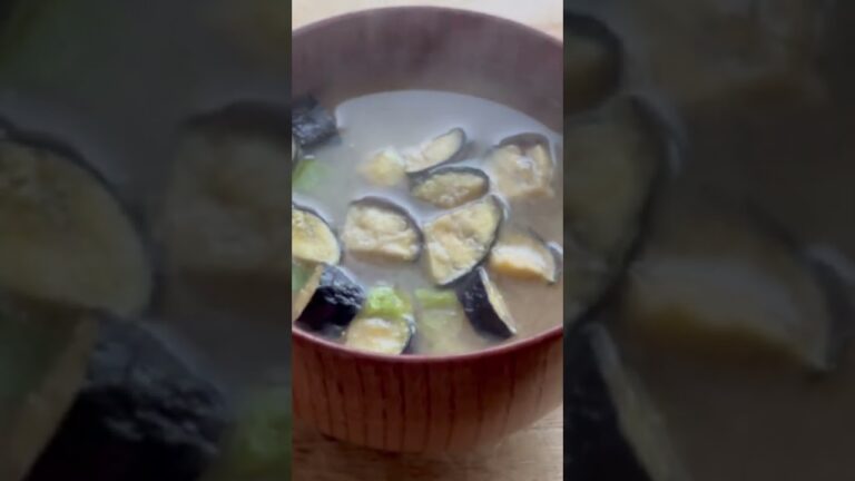 MISO soup ナスの味噌汁