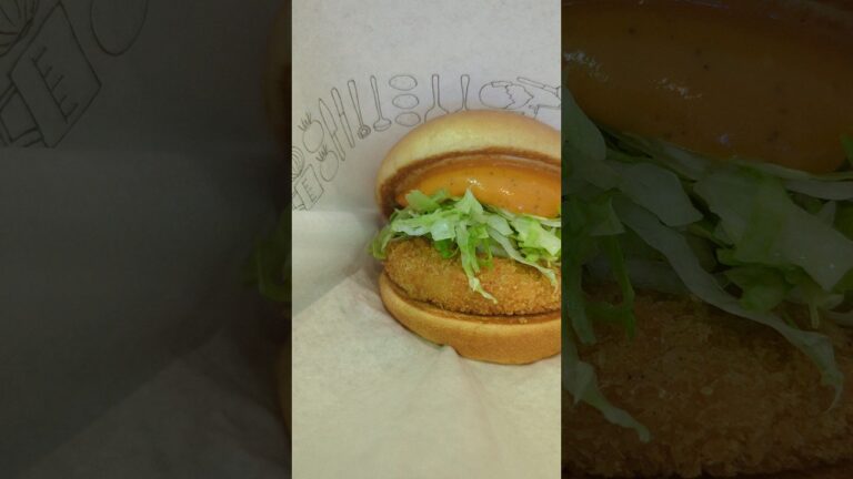 モスバーガー エビマヨソースの海老カツバーガー #shorts