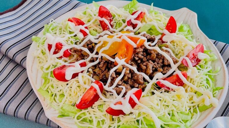 春限定の完全無農薬サラダ玉ねぎ使用！絶品タコライスのレシピ・作り方 | Taco Rice with Pesticide-Free Spring Onion Recipe
