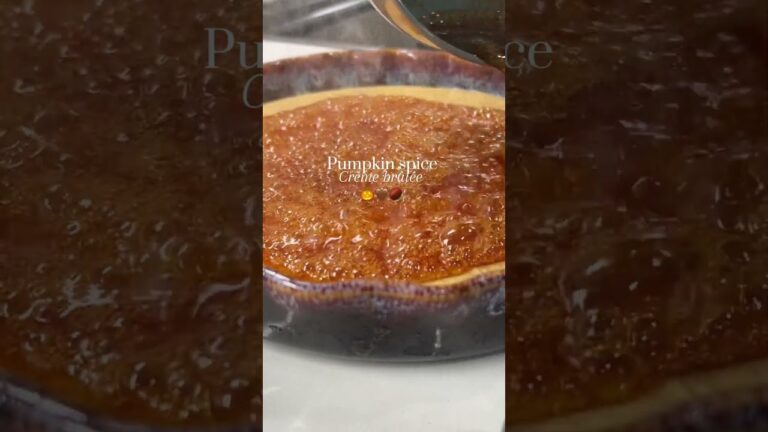 Pumpkin cream brulee 🎃🤎 #pumpkin #cremebrulee #baking