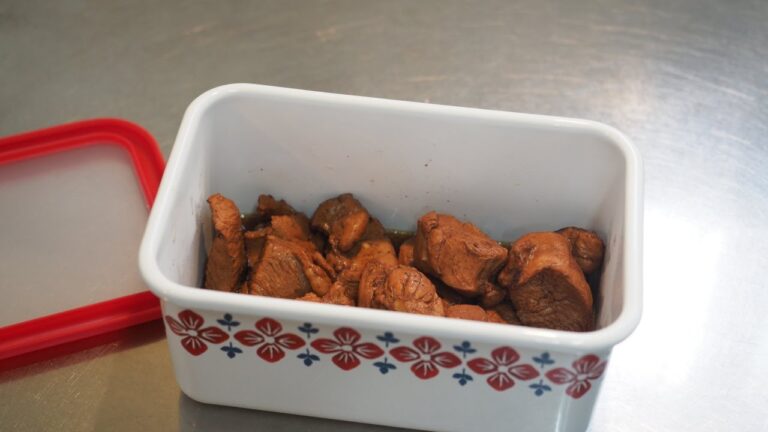 【鶏むね肉】さっぱり柔らか【紅茶煮】【甘酢漬け】