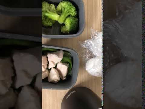 今日の昼飯 胸肉 ブロッコリー 【ダイエット】
