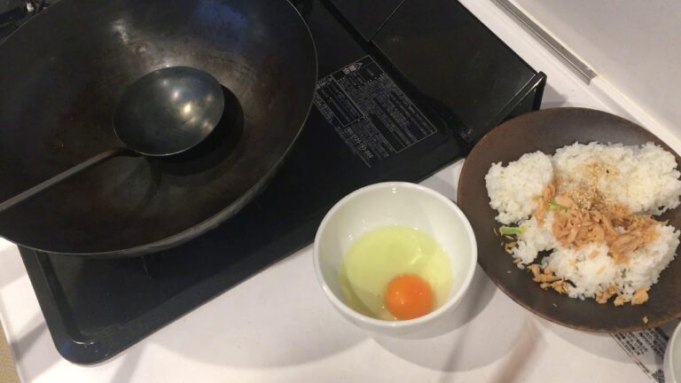 [7日目]鮭チャーハン(具材は後からの方が良い)