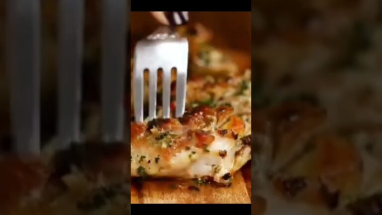 Grilled Chimichurri Chicken Avocado Salad #recipe #youtubeshorts #youtube #food #follow #foryou#fyp
