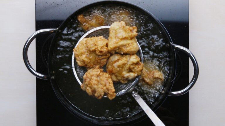 冷めてもちゃんと美味しい😋からあげ弁当