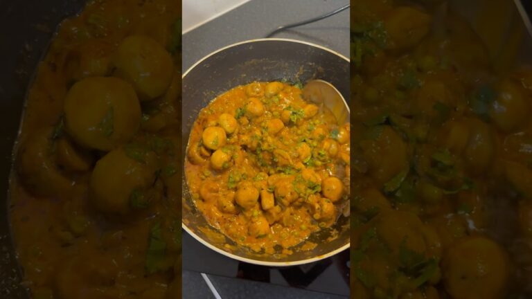Matar Mushroom 🍄‍🟫 #matarmushroom #mushroom #food #trending #recipe #cooking #indianfood #2025