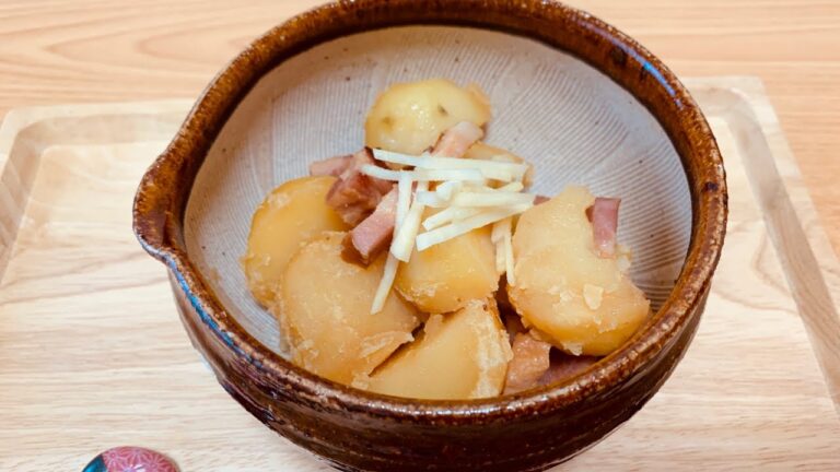 Boiled potatoes and bacon🥔じゃがいもとベーコンの煮つけ🥓