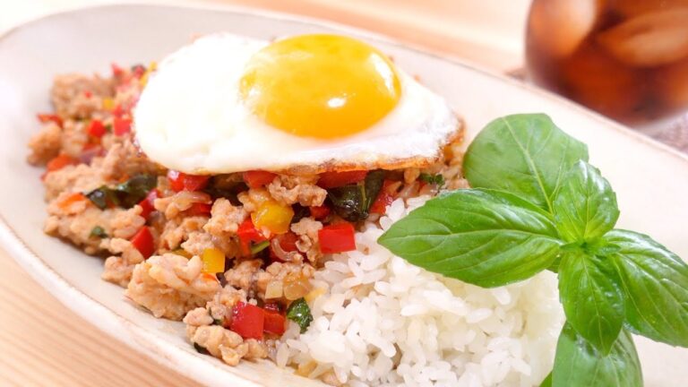 至極！バジル香る【ガパオライス 】タイ料理 ｜ガパオライスの作り方 | Gapao rice recipe | Thai food | th:ข้าวผัดกะเพรา｜Eng Sub
