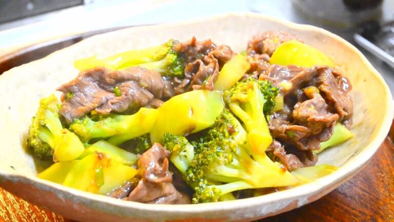 牛肉とブロッコリーのオイスターソース炒め　　How to make stir-fried beef and broccoli with oyster sauce
