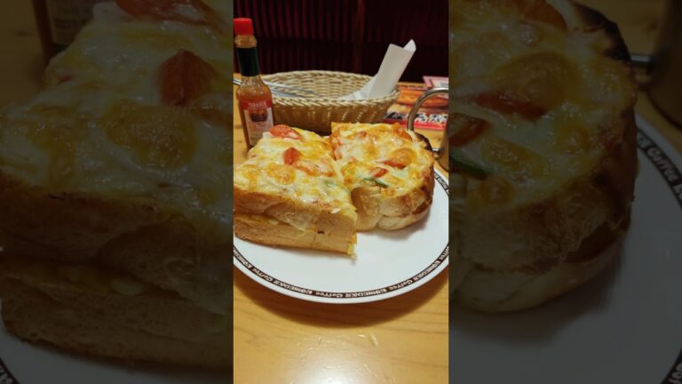 コメダ珈琲　たっぷりタマゴのピザトースト　#コメダ珈琲 #ピザトースト