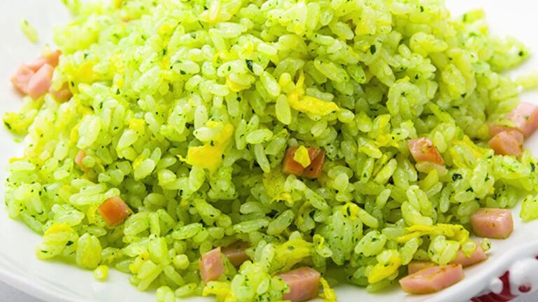 【脇屋友詞のレシピ】ほうれん草のひすいチャーハン