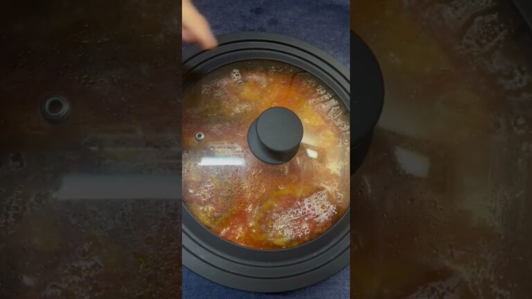 【高野豆腐を使った煮込みハンバーグ】パン粉がないけどハンバーグが食べたい新規就農予定者は、キッチンにあるものを使ってみる。あと、517日で就農【ズボラレシピ】