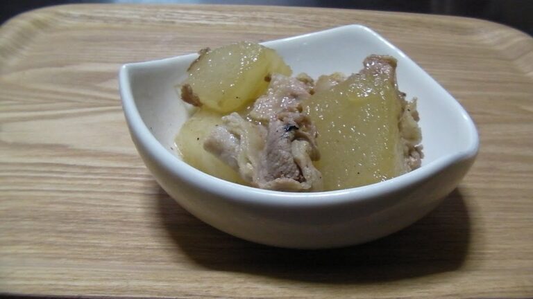 姫冬瓜と豚肉の煮物　himetougan(Winter melon paste)&Sliced pork back ribs