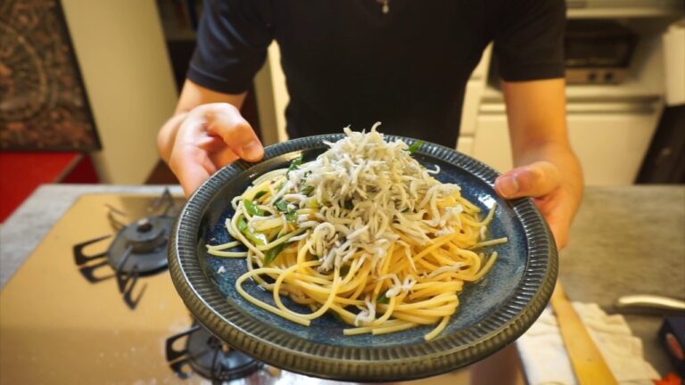 【料理】しらすと九条ネギのペペロンチーノの作り方