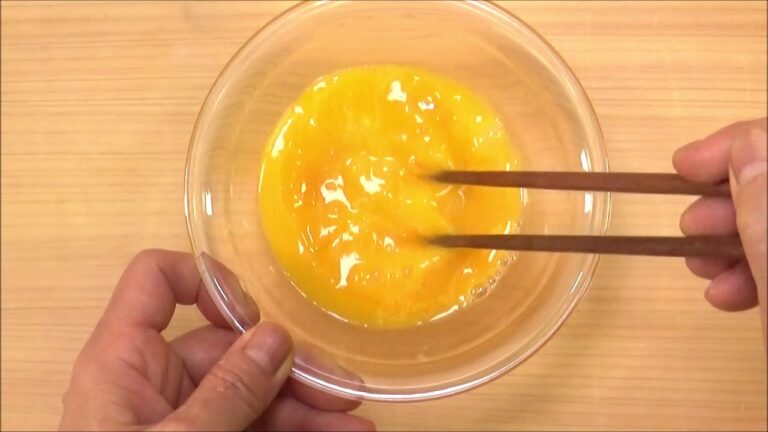 19 32_たまごとピーマンの汐吹き昆布和え