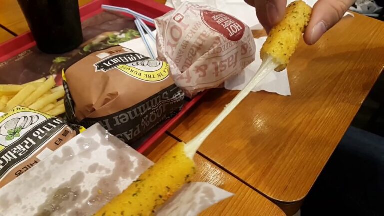 롯데리아 롱치즈스틱 LOTTERIA long cheese stick  長いチーズ棒 19cm