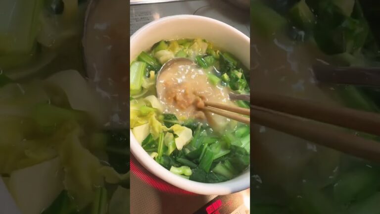 小松菜とキャベツ味噌汁