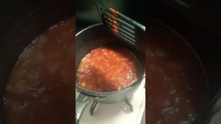 トマトジュースでミネストローネ作ってみた