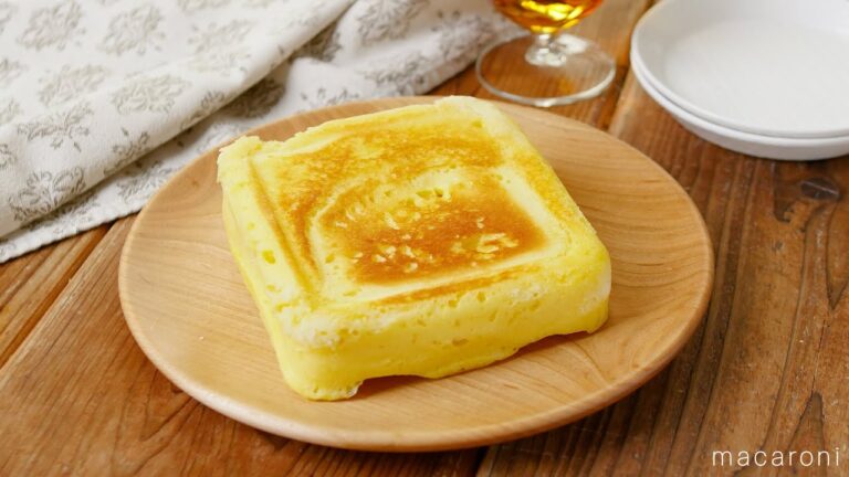 【タッパーチーズ蒸しパン】ホットケーキミックスで簡単！チーズの風味がたまらない♪｜macaroni（マカロニ）