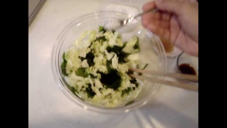 【クックパッド「キャベツ」レシピ人気検索1位】キャベツとわかめのナムル風サラダのおいしい簡単作り方レシピ【レシピ王】How to make Cabbage and Seaweed salad!