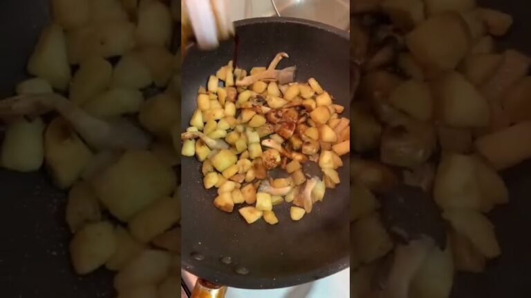 【コスパ&タイパ最強】おつまみにもおかずにも！ジャガイモの揚げ焼きの作り方#shorts