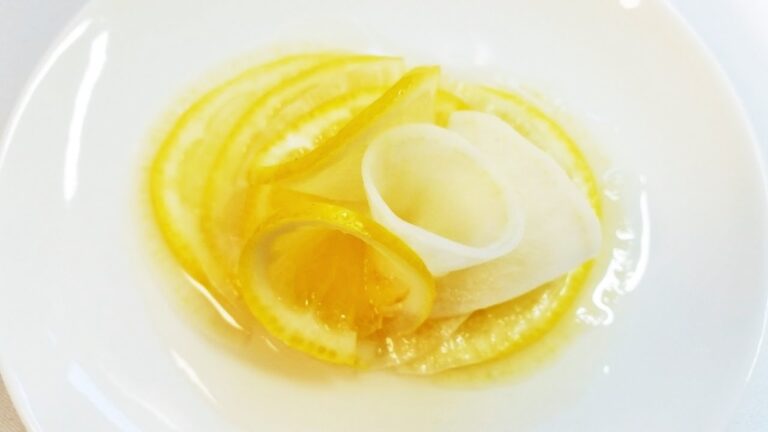 Mille Feuille of White Radish and Lemon　大根とレモンのミルフィーユ仕立て