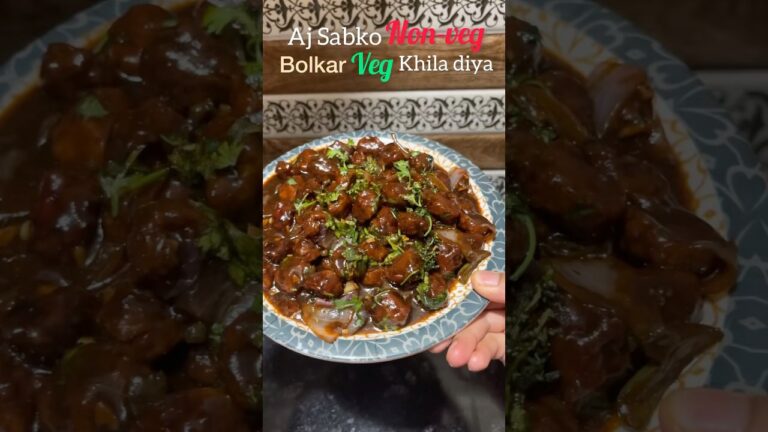 Aj sabko nom-veg bolkar veg khila diya😂 #chili #soyabean #protein #food #trending #cooking #shorts