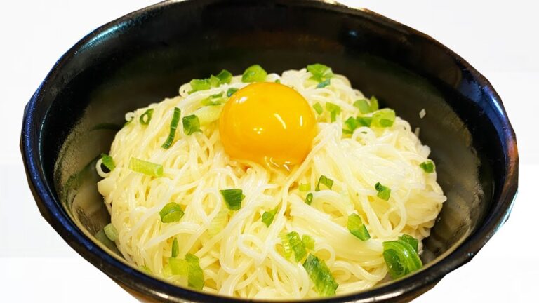 余ったそうめんで作る簡単レシピ！ラーメン屋さんより旨い【油そうめん】悪魔的な旨さ【時短料理研究あいこチャンネル】
