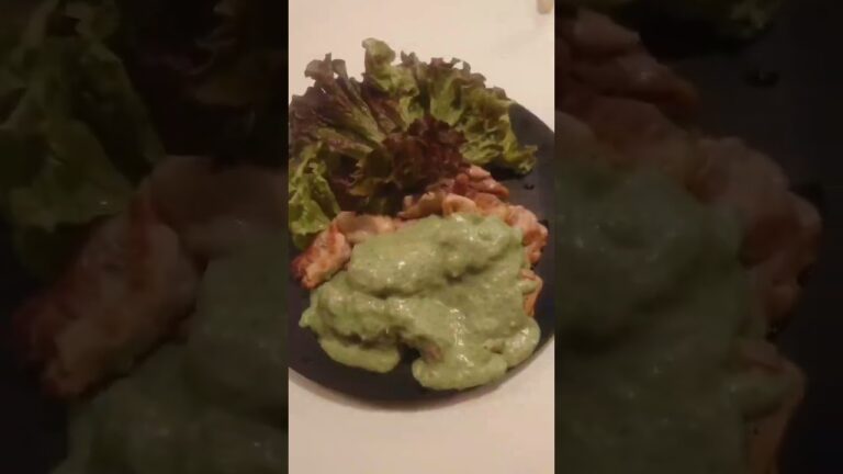 チキンソテーほうれん草のクリームソース✨注目は最後の社長コメント!!