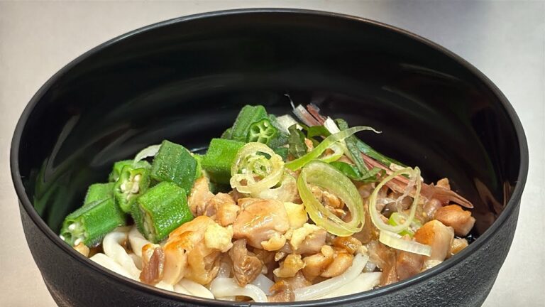 🔥【夏バテ対策】鶏とオクラのぶっかけうどん🍜さっぱり美味い！簡単スタミナ麺レシピ✨