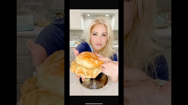 Honey Mustard Chicken Sandwich #countrymusic #mealideas #easyrecipe #arkansas #momcooking #recipe