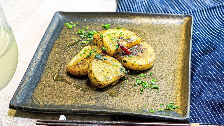 【皮付き長芋のペペロンチーノ】皮にも栄養がたっぷり、風味や粘りも増すので皮ごと食べちゃおう【栄養満点】【ヘルシーレシピ】【1人晩酌】