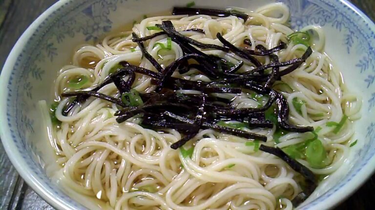 暑い夏はそうめん＋塩昆布Vado HD マクロ撮影 Macro taking a picture