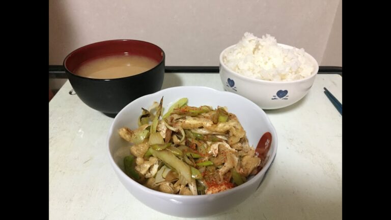 【ご飯が進む】油揚げとネギの醤油炒め　ご飯【大根の味噌汁】