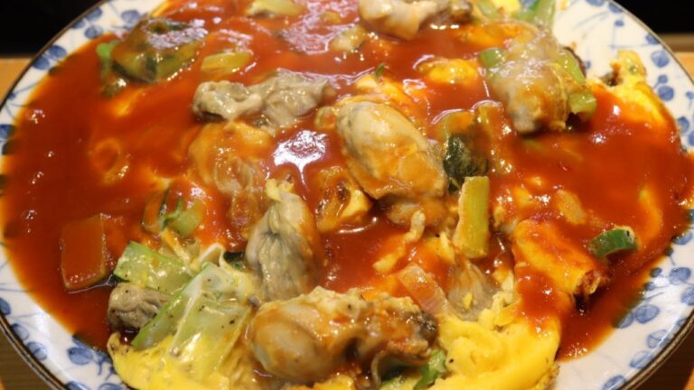 絶品！ピーナツソース香る『牡蠣オムレツ』の作り方