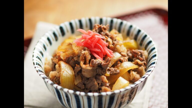 牛丼の作り方（隠し味と肉を柔らかくするコツ） gyudon     beef bowl