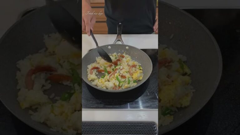 【極上】ピリ辛ウィンナー炒飯の作りかた #Shorts