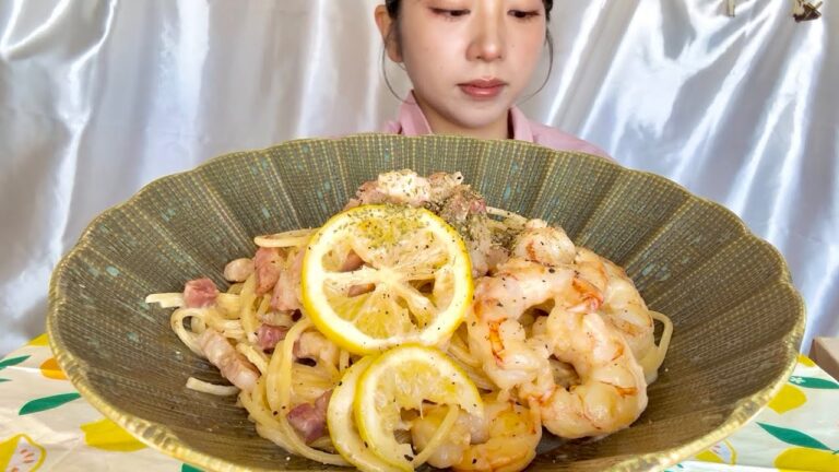 【咀嚼音/ASMR】レモンクリームパスタを食べる動画🍋🦐🥓🍝〜だから適当に作ったら失敗するってあれほど...!!!〜【eating sounds】