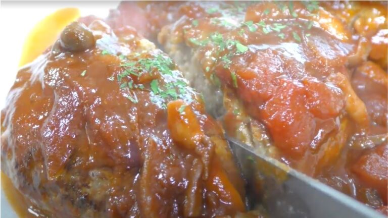 【肉汁ハンバーグ】一度は試してほしい煮込みハンバーグの作り方