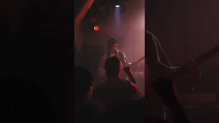 高校生ガールズバンドが今アツイ🔥#ねぎ塩豚丼 #ネギトン #ロックバンド  #軽音部 #インディーズバンド #邦ロック #ガールズバンド #高校生バンド #バンドマン #shorts