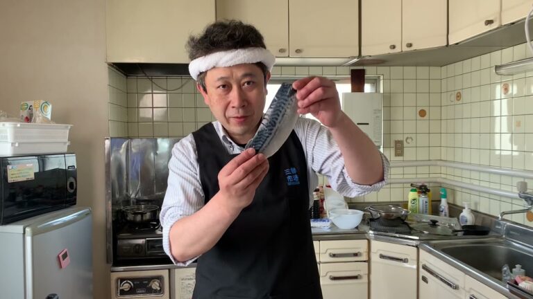 塩サバでアクアパッツァ