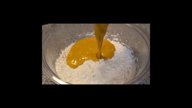 ふわふわもっちり　捏ねないパンプキンクリームパン #簡単レシピ #簡単スイーツ #おうちカフェ