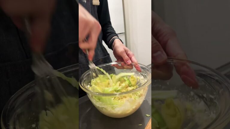 【ヘルシー？】豆腐のお好み焼きとユッケジャン風スープを作る！#男子ご飯 #料理男子 #料理勉強中 #おうちごはん #クッキングラム #自炊男子 #よるごはん日記暮らしを楽しむ #暮らしを整える