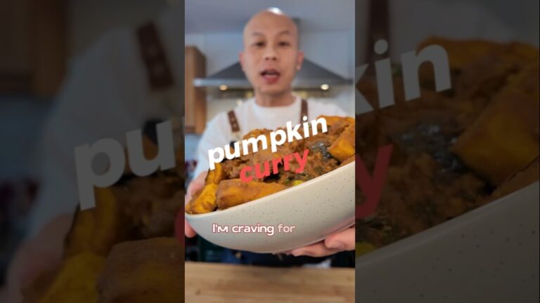 creamy pumpkin ginger curry! grab a bowl of rice! #homecook #plantbased