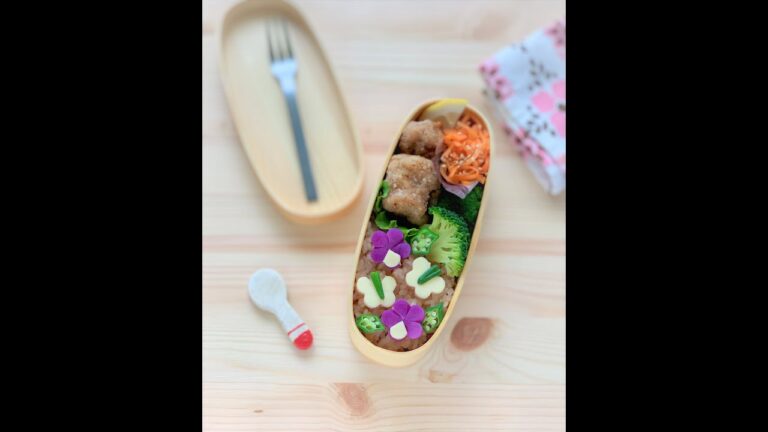 How to make cute butterflies using ham, cheese and okra.～キャラ弁に役立つ！ハムとチーズ、オクラのちょうちょの作り方～