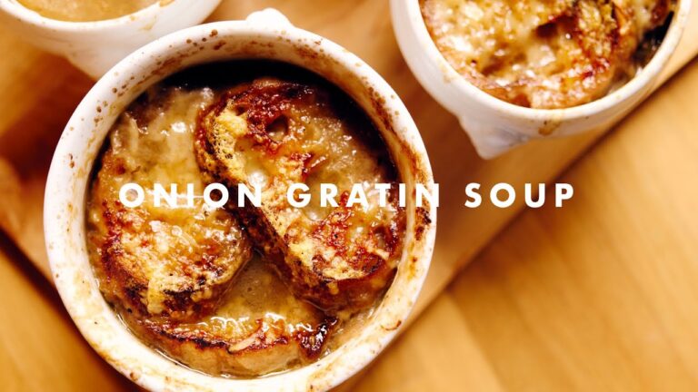 フランス人シェフが教える【バゲットとお餅のオニオングラタンスープ】｜GRATINEE aux OIGNONS