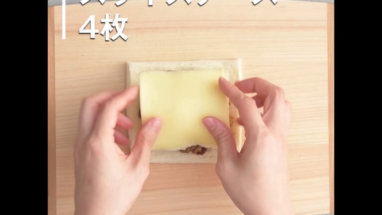 アツアツさくさく☆半熟卵入りカレーパン