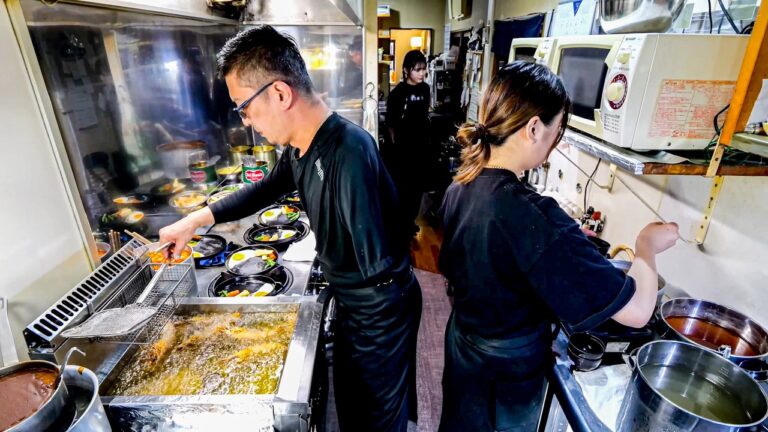 「必ず春は来る」片腕を失った店主が作る驚愕の激うまハンバーグに１５０人が来店！